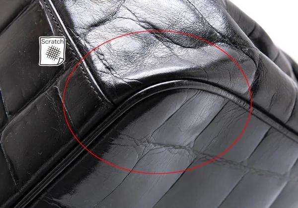 ジョルジオ アルマーニGIORGIO ARMANI クロコ型押しスクエアハンドバッグ 黒 K-102848_010