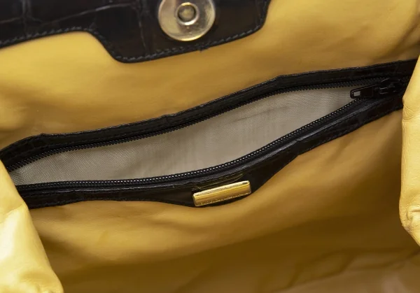 ジョルジオ アルマーニGIORGIO ARMANI クロコ型押しスクエアハンドバッグ 黒 K-102848_015