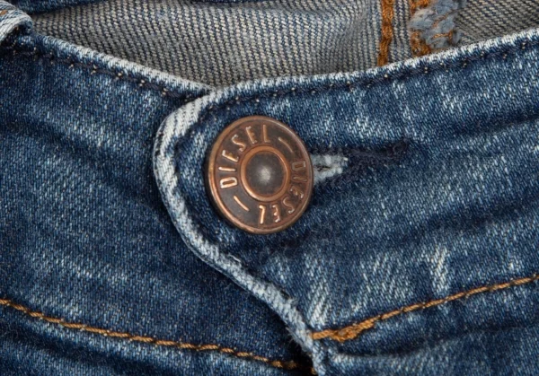 ディーゼルDIESEL ジップデザインストレッチスキニーデニムパンツ インディゴ25 K-102913_003