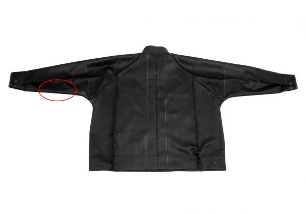 イッセイミヤケISSEY MIYAKE 132 5. リバーシブルステッチ折り畳みブルゾン 黒2 K-102970_016