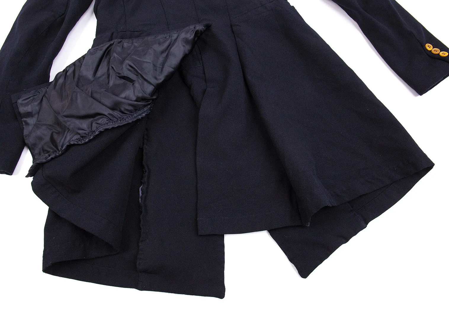 コムデギャルソンCOMME des GARCONS エステルドッキングカラー