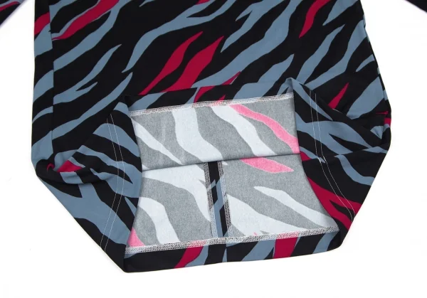 タケシコウサカバイ ワイズ ピンクレーベルTAKESHI KOSAKA by Y's Pink Label ポリストレッチゼブラハイネックトップス 水色黒2 K-103600_009