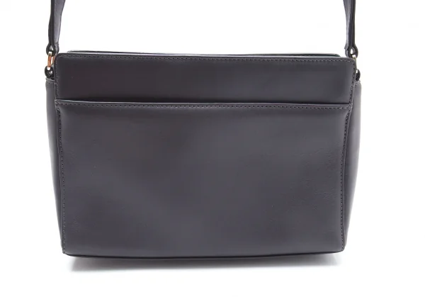 アニエスベーagnes b.VOYAGE スタースタッズレザーショルダーバッグ チャコール K-103664_005