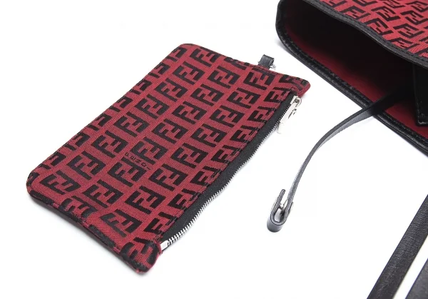 フェンディFENDI ポーチ付きズッカ柄トートバッグ 赤黒 K-103701_010
