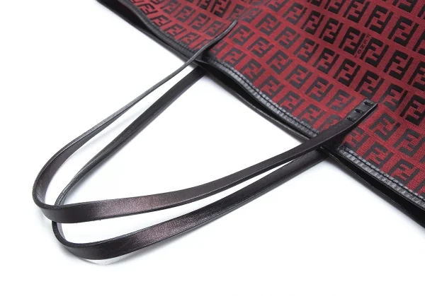 フェンディFENDI ポーチ付きズッカ柄トートバッグ 赤黒 K-103701_007