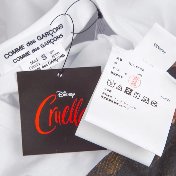 新品!コムコム コムデギャルソンCOMME des GARCONS クルエラフォトプリントTシャツ 白S K-103764_013