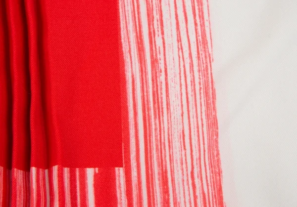 イッセイミヤケISSEY MIYAKE 132 5. ペイントプリーツVネックワンピース 白赤M位 K-103883_017