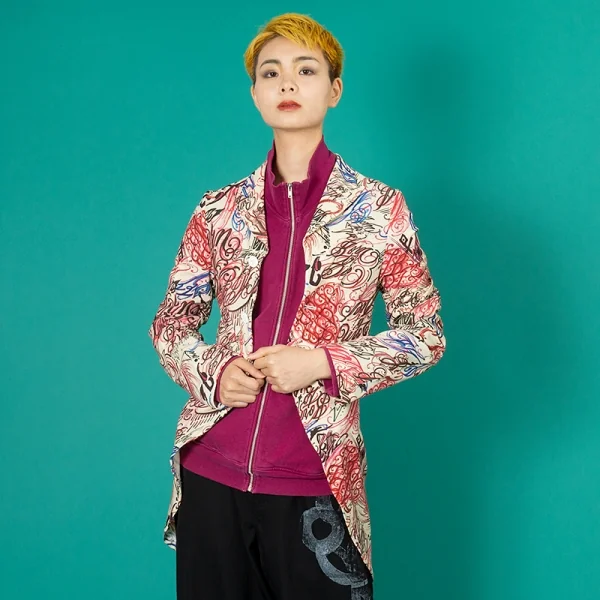 コムデギャルソン オムプリュスCOMME des GARCONS HOMME PLUS ストレッチタトゥープリントスワロウテイルジャケット クリーム赤L K-103903_015