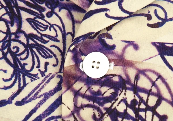 コムデギャルソン オムプリュスCOMME des GARCONS HOMME PLUS ストレッチタトゥープリントジャケット クリーム青L K-103904_005