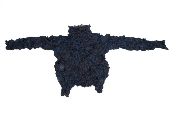 イッセイミヤケペルマネンテISSEY MIYAKE PERMANENTEシワ加工総柄シースルーカハイネックカットソー 黒青2 K-103942_010