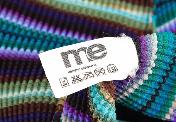 イッセイミヤケ ミーISSEY MIYAKE me ストライプボックスプリーツ5分袖カットソー マルチFree K-103953_011