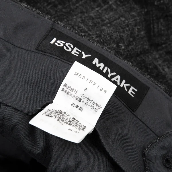 イッセイミヤケ メンISSEY MIYAKE MEN ウールヘンプツータックパンツ チャコール2 K-104051_013