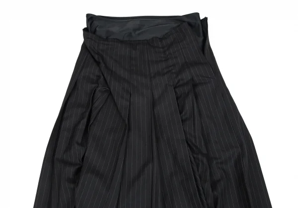 無料クーポン配布 アプリ コムデギャルソンCOMME des GARCONSウールピンストライプ スカート