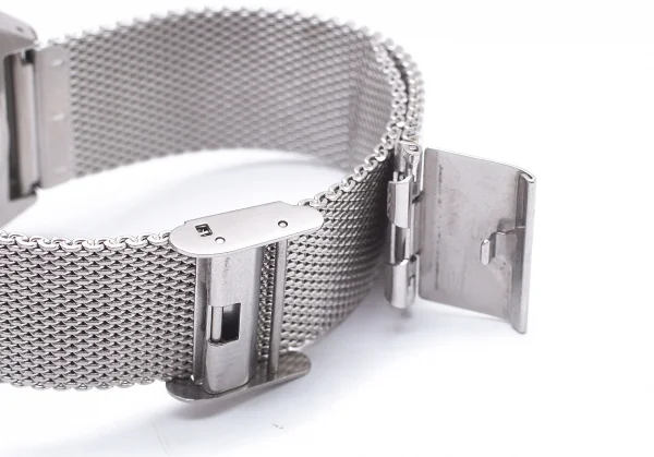 イッセイミヤケISSEY MIYAKE Designed by Konstantin Grcic コンスタンティン・グルチッチ ROKU 六角形ステンレススチールウォッチ 腕時計 シルバー K-104096_007