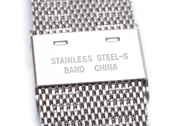 イッセイミヤケISSEY MIYAKE Designed by Konstantin Grcic コンスタンティン・グルチッチ ROKU 六角形ステンレススチールウォッチ 腕時計 シルバー K-104096_009