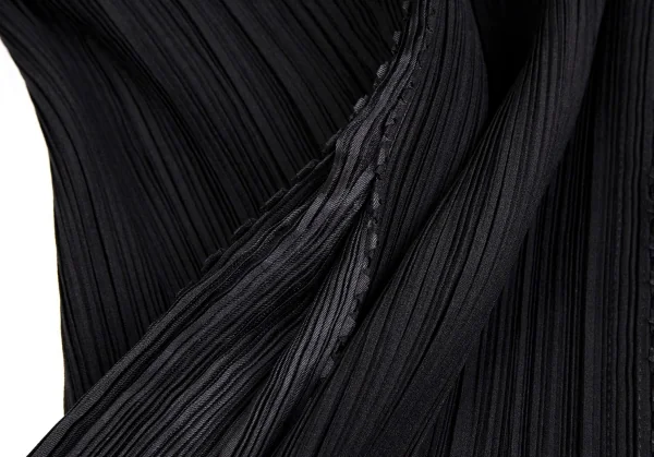イッセイミヤケ フェットISSEY MIYAKE FETE ピンキングカット切替プリーツジャケット 黒3 K-104272_015
