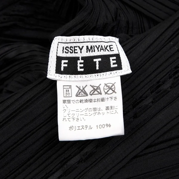 イッセイミヤケ フェットISSEY MIYAKE FETE ピンキングカット切替プリーツジャケット 黒3 K-104272_017