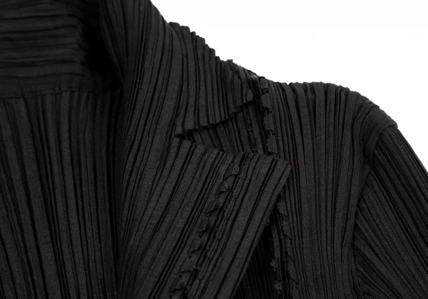 イッセイミヤケ フェットISSEY MIYAKE FETE ピンキングカット切替プリーツジャケット 黒3 K-104272_004