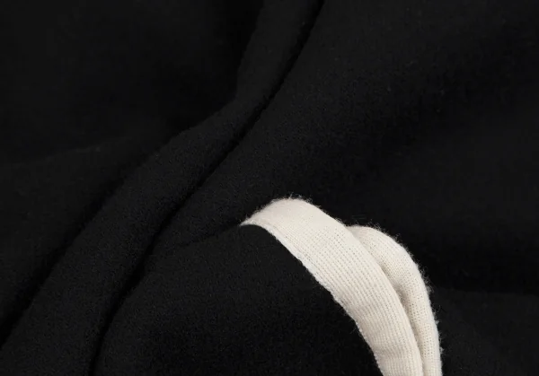 ミュラーオブヨシオクボmuller of yoshiokubo パイピングラインフレアシルエットハーフコート 黒36 K-104427_015