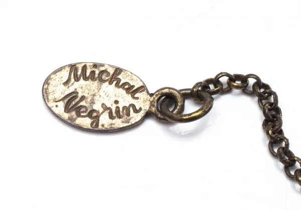 ミハエルネグリンMichal Negrin フラワーチャームネックレス アンティークゴールド青黄色 K-104452_009