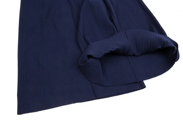 イッセイミヤケミーISSEY MIYAKE me A-POC INSIDE ファインニットプリーツカットオフハーフパンツ 紺M位 K-104638_006