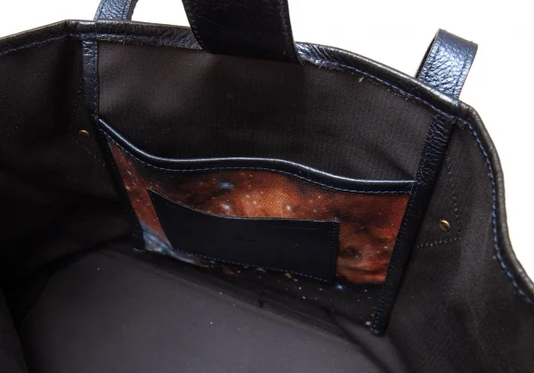 ヴィヴィアンウエストウッドVivienne Westwood ギャラクシープリントトートバッグ 黒マルチ K-104684_013