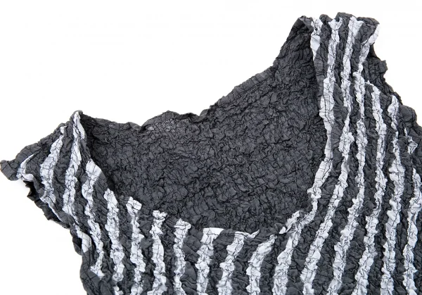 イッセイミヤケ ミーISSEY MIYAKE me 斜めストライプカリフラワータンクトップ グレーF K-104719_004