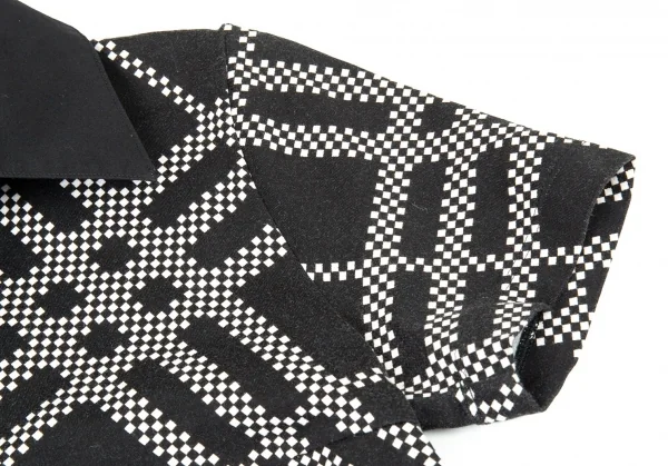 バーバリーロンドンBURBERRY LONDON プリントストレッチ半袖ポロシャツ 黒1 K-104756_005