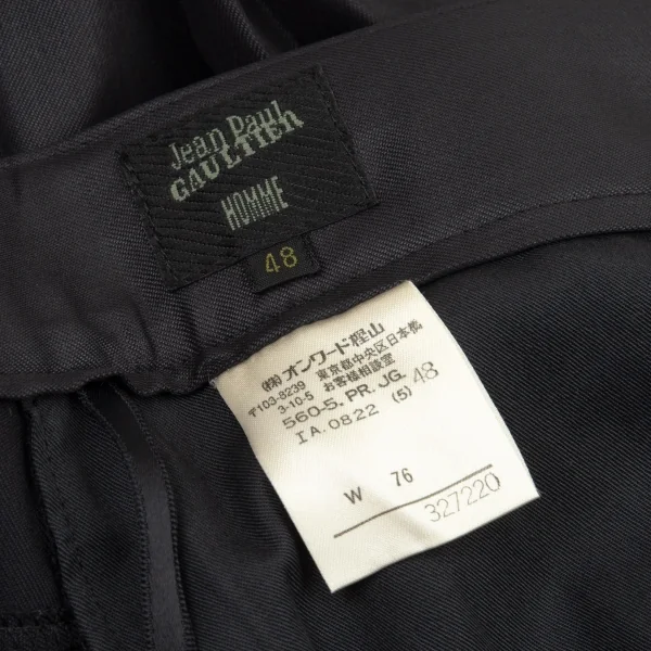 ジャンポールゴルチエ オムJean Paul GAULTIER HOMME アクリルナイロン光沢ストレッチストレートパンツ 黒48 K-104792_013