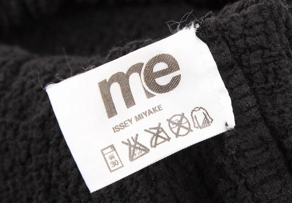 イッセイミヤケ ミーISSEY MIYAKE me コットンカリフラワーフロントボックス装飾ノースリーブワンピース 黒F K-105039_015