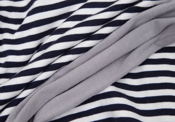 コムデギャルソンCOMME des GARCONS アクリルコットンVネックボーダーストレッチレイヤードカットソー 白紺グレーS K-105301_011