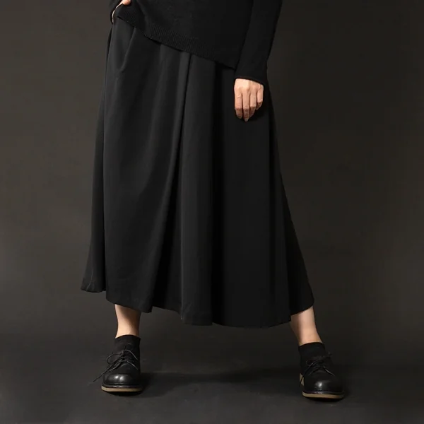 イッセイミヤケペルマネンテISSEY MIYAKE PERMANENTE ウールギャバタックデザインスカート 黒L K-105585_011