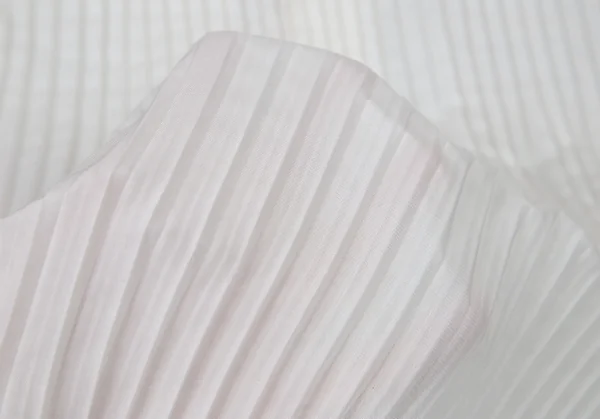 イッセイミヤケ メンISSEY MIYAKEMEN アコーディオンプリーツバンドカラーシャツ 白M K-105587_010