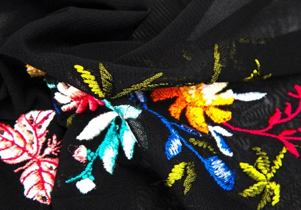 ジャンポールゴルチエ ファムJean Paul GAULTIER FEMME フラワー刺繍パワーネットカットソー 黒40 K-105627_014