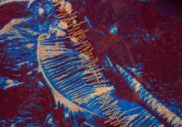 ジャンポールゴルチエ ファムJean Paul GAULTIER FEMME パームプリントジグザグステッチパワーネットハイネックカットソー 青40 K-105629_007