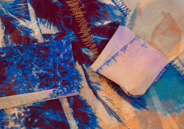 ジャンポールゴルチエ ファムJean Paul GAULTIER FEMME パームプリントジグザグステッチパワーネットハイネックカットソー 青40 K-105629_009