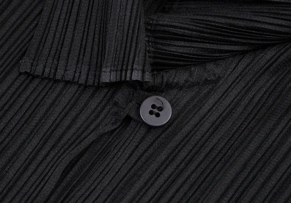 PLEATS PLEASE Skipper Polo Shirt K-105748_006