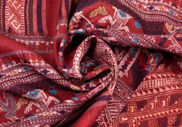 コムデギャルソン オムプリュスCOMME des GARCONS HOMME PLUS エスニックプリントテーラードジャケット 赤他M K-105781_014