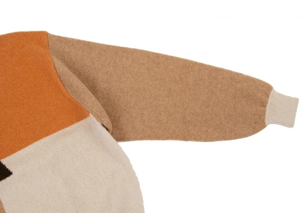 カールヘルムKarl Helmut フロントパネルカラー切替イニシャルニットセーター ベージュ茶他M位 K-105882_004