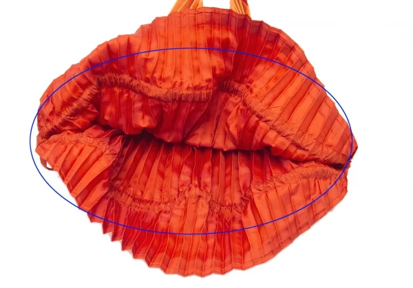 イッセイミヤケ フェットISSEY MIYAKE FETE プリーツアクリル装飾巾着バッグ オレンジ K-105909_009