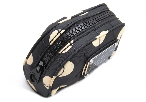 マークバイマークジェイコブスMARC by MARC JACOBS メタルプレートドットミニポーチ 紺オフ K-105915_006