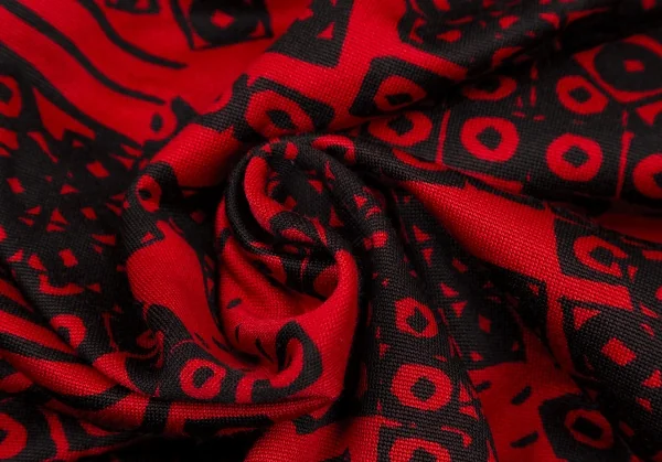 イッセイ ミヤケISSEY MIYAKE ポリコットン総柄リブタートルネックドルマントップス 赤9 K-105919_013