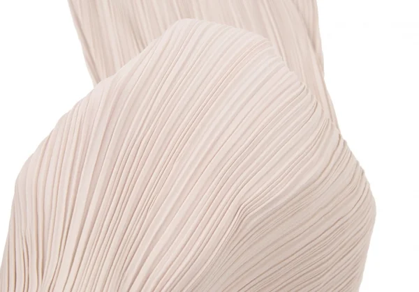 イッセイミヤケISSEY MIYAKE プリーツノースリーブワンピース ライトベージュM位 K-106032_009