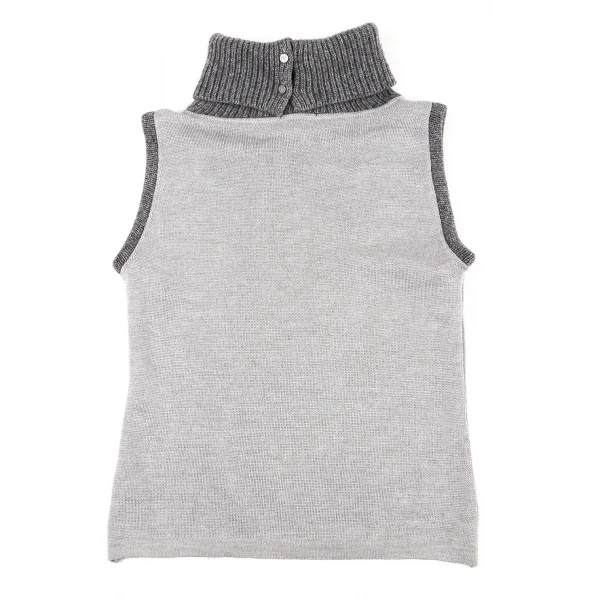 ヴェルサーチスポーツVERSACE PORT メデューサフェイクレザーパッチハイネックノースリーブニット グレーS K-106117_010