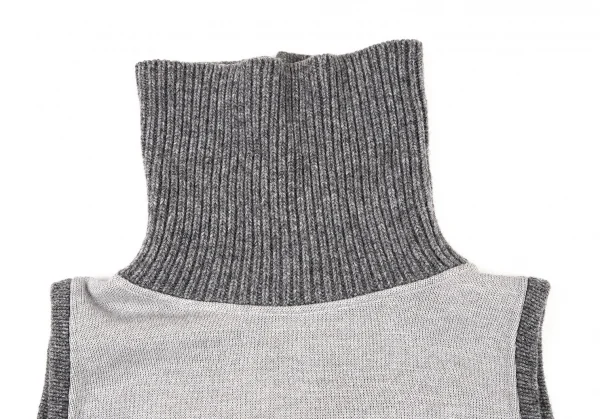 ヴェルサーチスポーツVERSACE PORT メデューサフェイクレザーパッチハイネックノースリーブニット グレーS K-106117_005