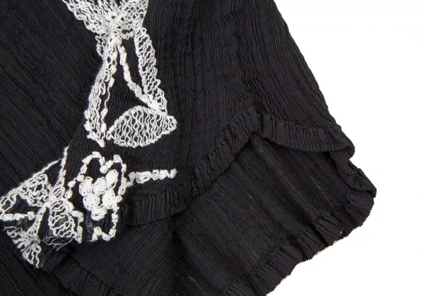 イッセイミヤケ ミーISSEY MIYAKE me 花柄刺繍クレープセットアップ 黒F K-106259_008