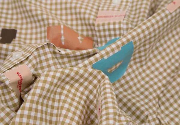 ワンダフルワールド カネコイサオWONDERFUL WORLD KANEKO ISAO ロゴパッチプリントギンガムチェック長袖シャツ 白モカM位 K-106462_014