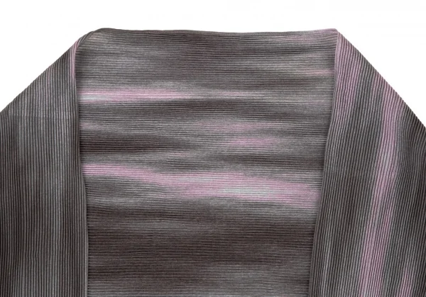 イッセイミヤケ フェットISSEY MIYAKE FETE プリーツねじりデザイングラデーションセットアップ グレー紫2 K-106556_004