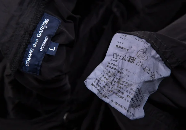 コムデギャルソン オムCOMME des GARCONS HOMME 製品染めナイロンマルチポケットアノラックパーカー 黒L K-106623_017