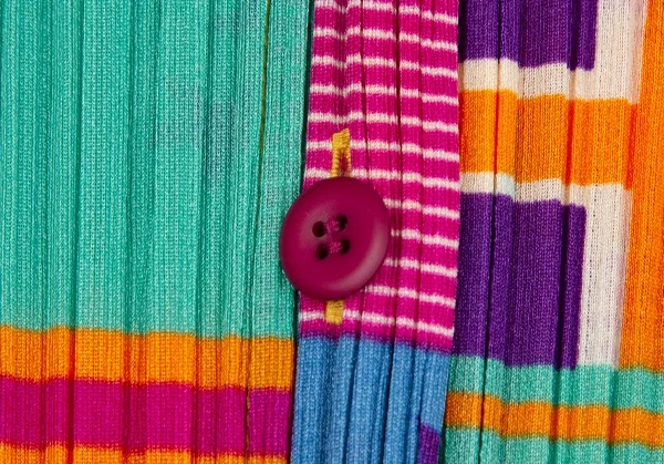 プリーツプリーズPLEATS PLEASE プリーツフラッグプリント5分袖シャツ マルチ4 K-106780_004